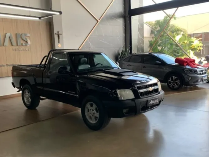 Chevrolet S10 Pick-up Advantage 2.5 Flex 4X2 CD 2011