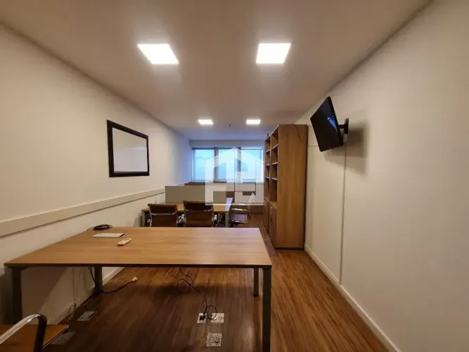 Sala comercial com 26m² à venda ou aluguel no comercial Absolutto em Recreio dos Bandeiran