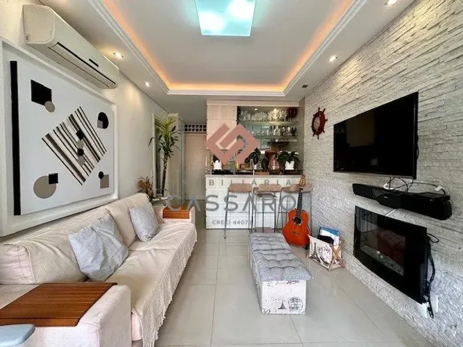 Apartamento à venda a 250 metros da praia Jurerê