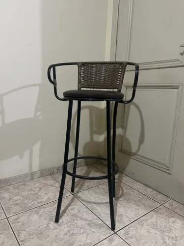 Banqueta Marrom