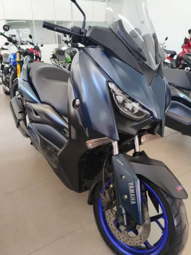 Xmax 250