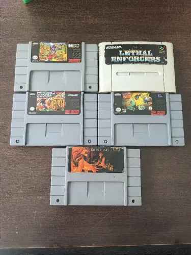 Lote de Fitas Super Nintendo
