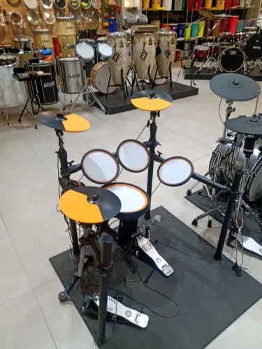 Bateria eletrônica 