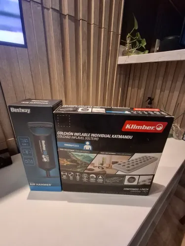 COLCHÃO INFLÁVEL + BOMBA 