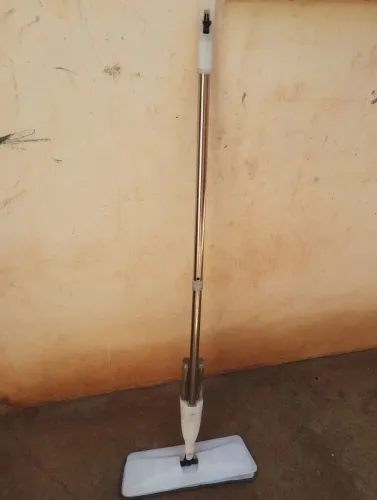 Mop spray