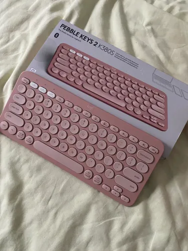 Teclado Logitech Pebble Keys 2 K380S