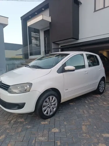 Volkswagen Fox 1.0 MI Total Flex 8V 5P 2012