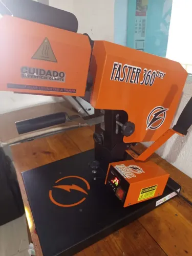 Máquina de personalizar Faster 360