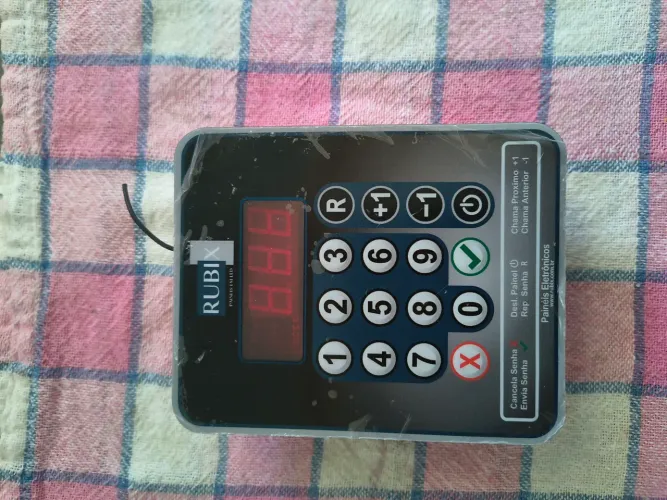 Teclado painel de senhas