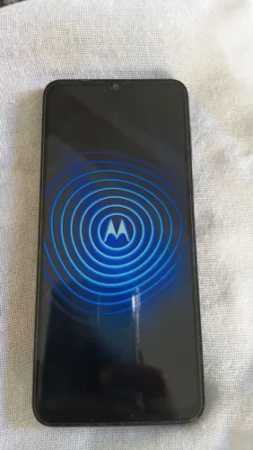 Motorola moto E13 - 2gb 64mb
