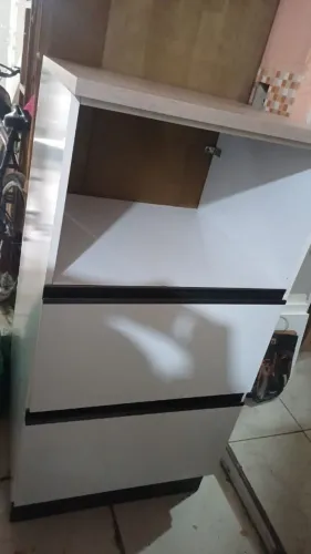 balcão com duas gavetas 