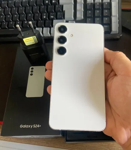 Samsung Galaxy S24 Plus 256GB - Único Dono - Impecável com Nota Fiscal - Garantia 10/2027