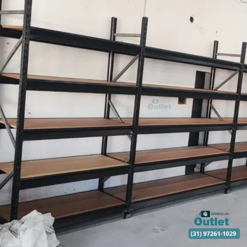 Prateleira mini porta pallet preto com MDF