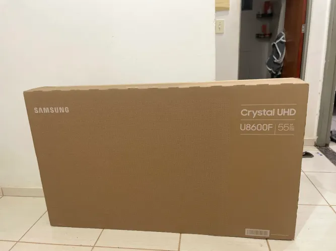 TV SAMSUNG CRYSTAL UHD 55? 4K - NOVA E LACRADA