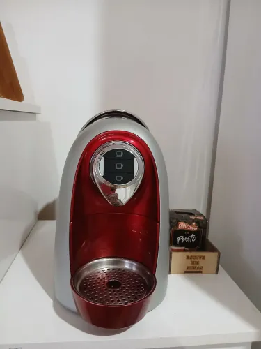 Cafeteira Elétrica 3 Corações. Em perfeito estado.