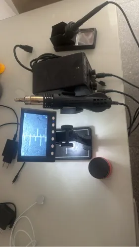 Estação de solda é um microscópio