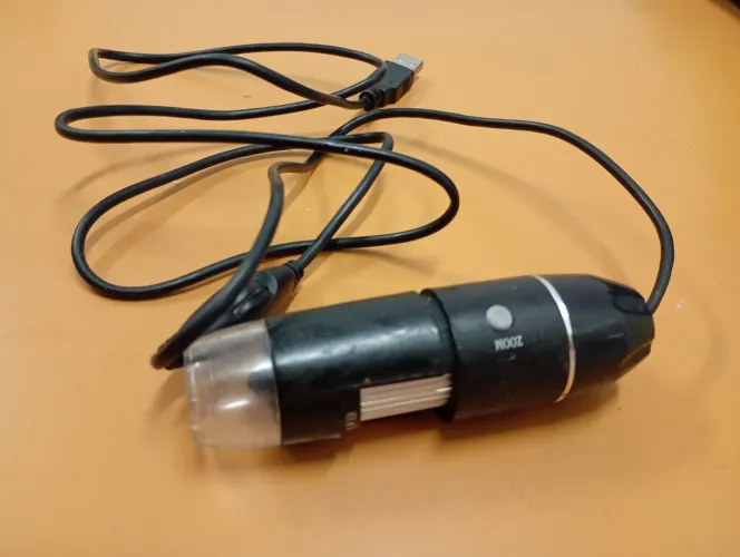 Microscópio digital USB
