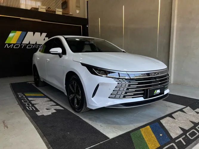 BYD King GS 1.5 16V Híbrido Aut. 2025