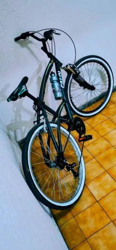 Bike Caloi com pneus novinho