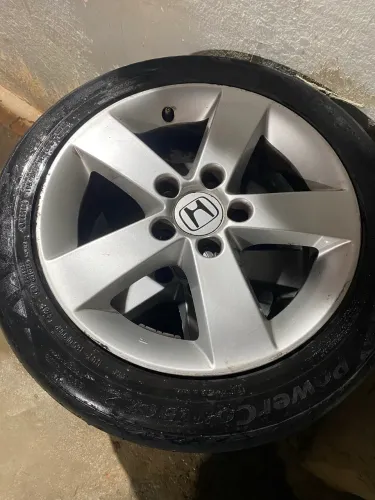 Jogo de rodas Civic g8