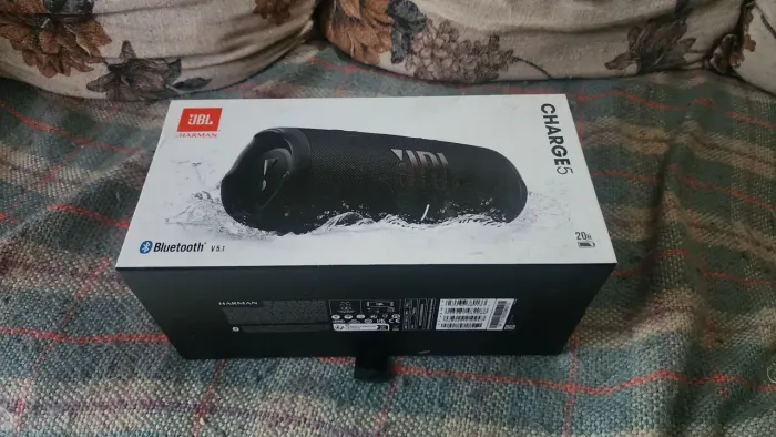 JBL Charge 5 - semi nova