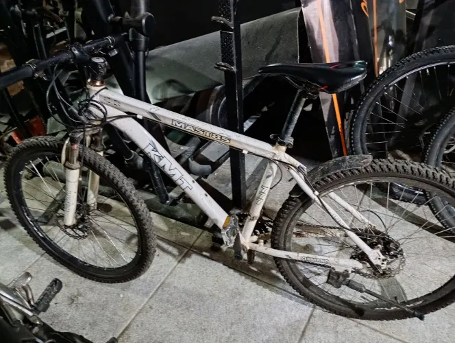 Bicicleta aro 26 kmt master85