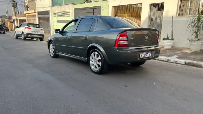 Chevrolet Astra Sed. Advant. 2.0 8V MPFI Flexp. 4P 2011
