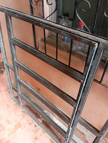 Janela R$ 180,00