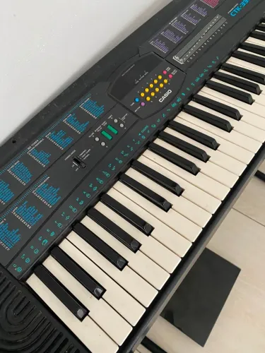TECLADO CASIO CTK 330