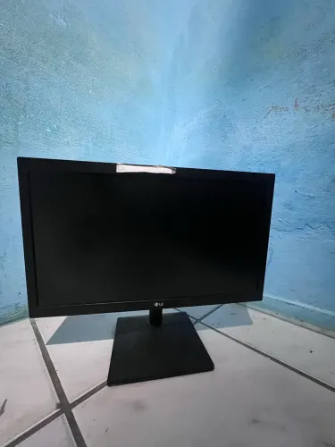? MONITOR LG + PERIFÉRICOS ? KIT COMPLETO | R$330 NEGOCIÁVEL