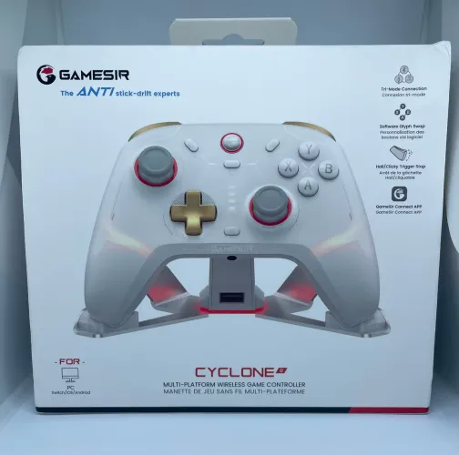 Controle Gamesir CYCLONE 2 com Dock de Carregamento 