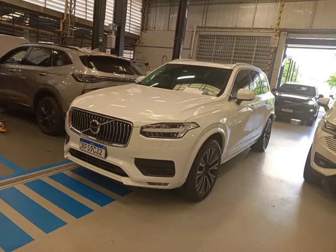 Volvo XC-90 XC 90 T-8 Híbrido Momentum 2.0 5P 2020