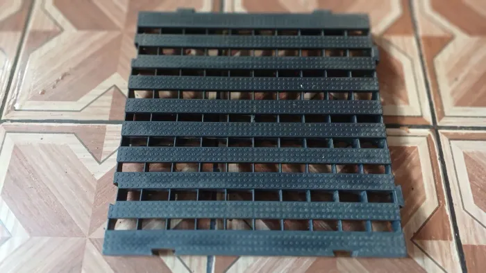 Palete em PVC preto
