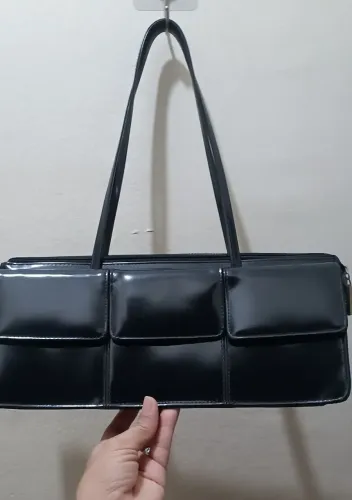 Bolsa tipo baguete da Cortelle