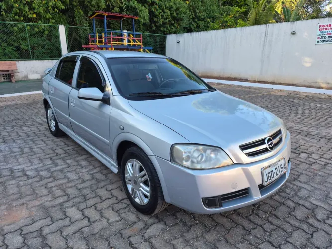 Chevrolet Astra 2.0 8V/ CD 2.0 8V Hatchback 5P MEC 2003