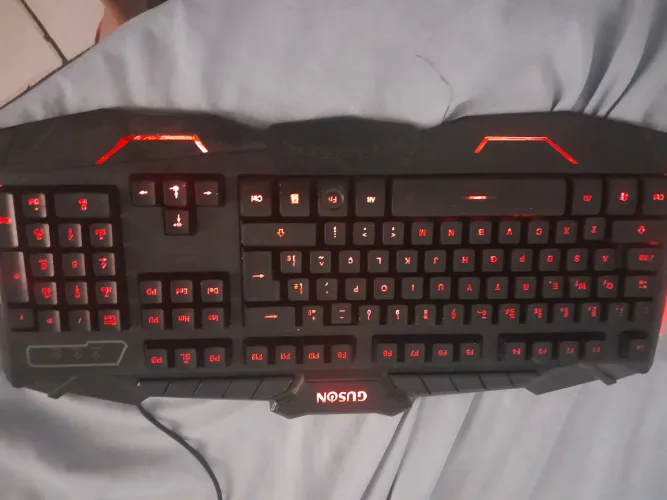 Teclado game guson