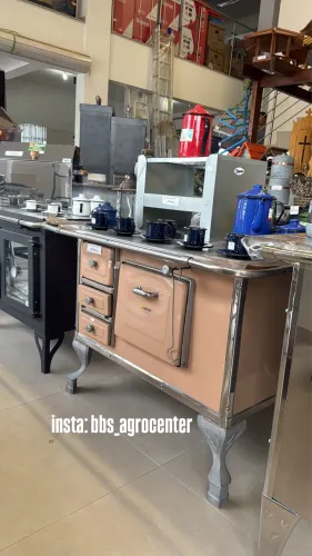 Fogão a Lenha Bege