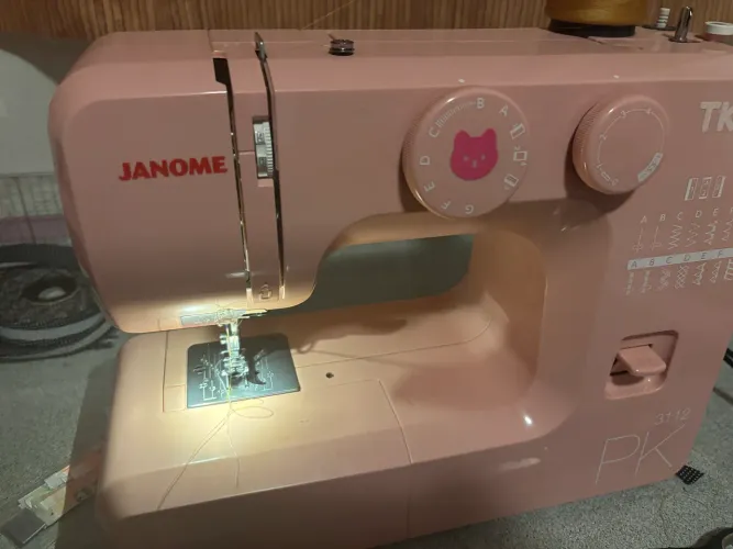 Maquina de costura doméstica Janome PINK