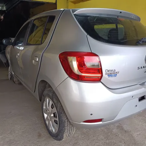Renault Sandero Para retirada de peças ano 2016