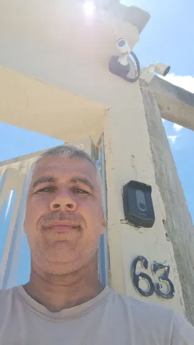 Instalação interfone fechadura câmeras roteadores 