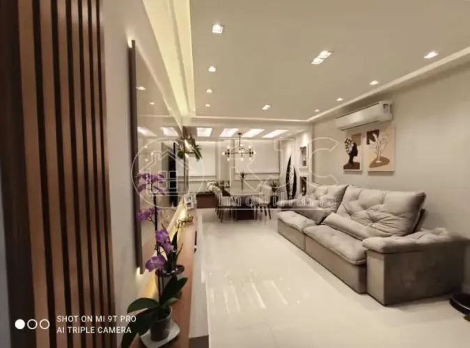 Apartamento para venda tem 100 metros quadrados com 2 quartos em Copacabana - Rio de Janei