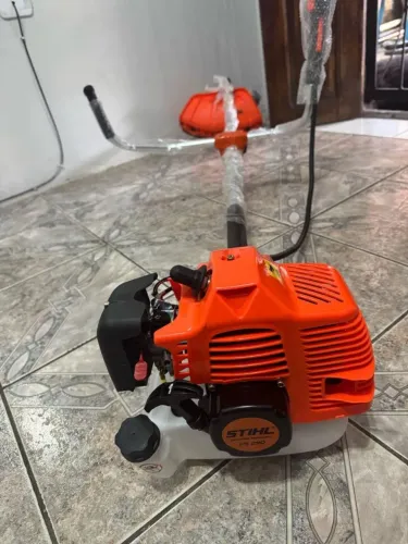 Roçadeira stihl fs290