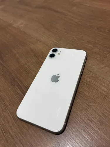 iPhone 11 64GB