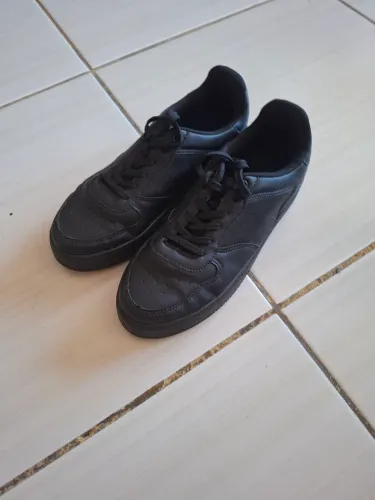 Tênis casual preto