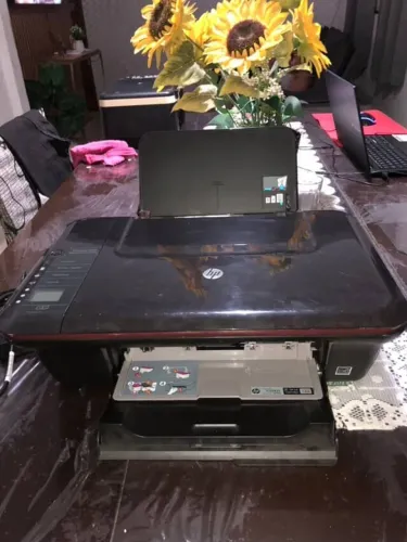 IMPRESSORA MULTIFUNCIONAL HP DESKJET 3050 PRETA 