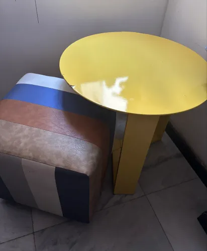 Mesinha multifunções + Puff