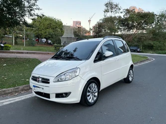Fiat Idea Attractive 1.4 Fire Flex 8V 5P 2016