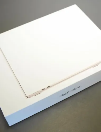 MacBook Air 13-inch M5 \ 24-Ram \ 1TB SSD