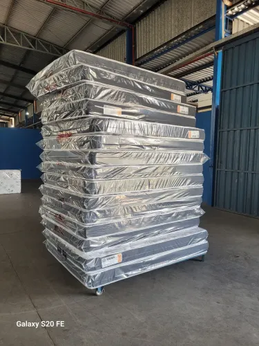 Colchão D33 casal padrão 1,38 X 1,88 X 0,14 - Frete grátis para Anápolis-Go R$ 499,00