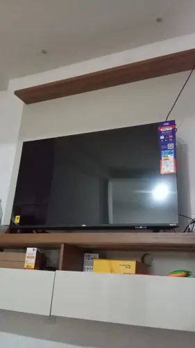 TV 43 polegadas AOC - Roku TV fullHD